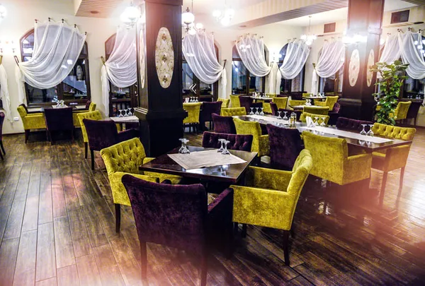 Interior Restaurant Queen 2 Interior Restaurant Queen 2